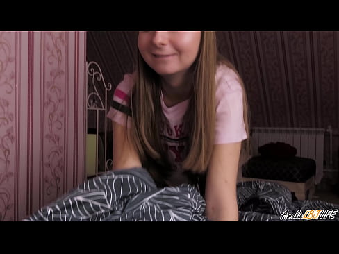 ❤️ Blondie buruja BFF rẹ jinna ati ki o gba pẹlu ni ẹnu rẹ ☑ wa %yo.sex-porntube.ru